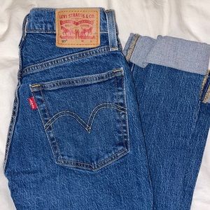 Levi’s 501s